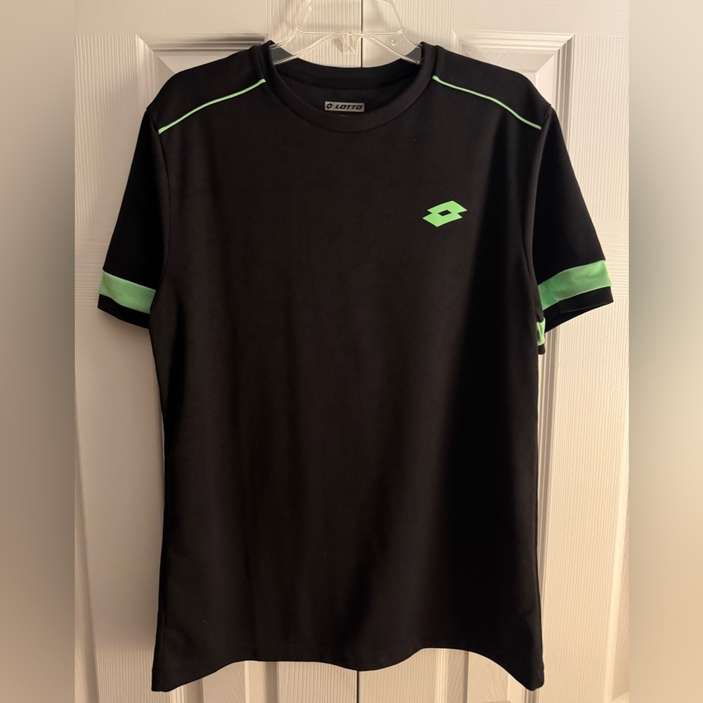 Lotto Men's Black and Green T-Shirt